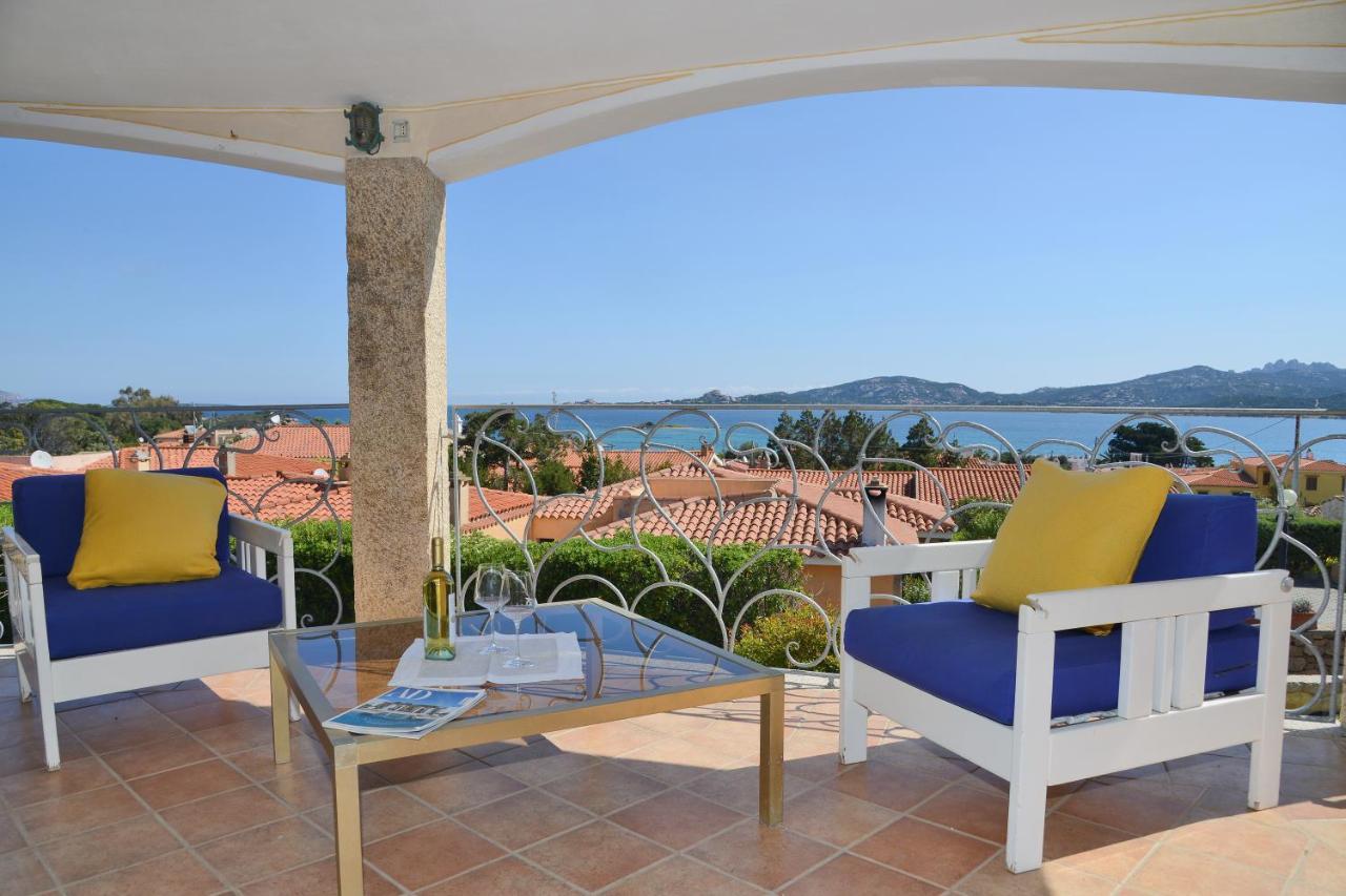 Case Vacanze La Conia Cannigione Εξωτερικό φωτογραφία