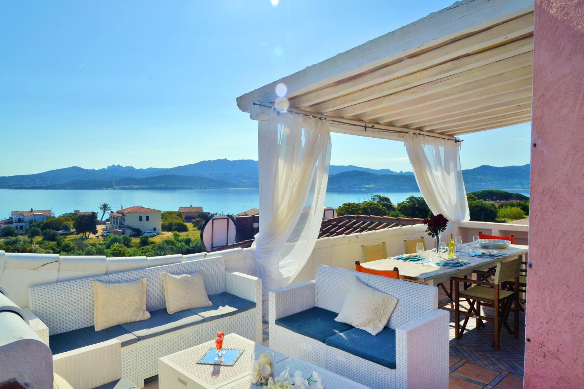 Case Vacanze La Conia Cannigione Εξωτερικό φωτογραφία