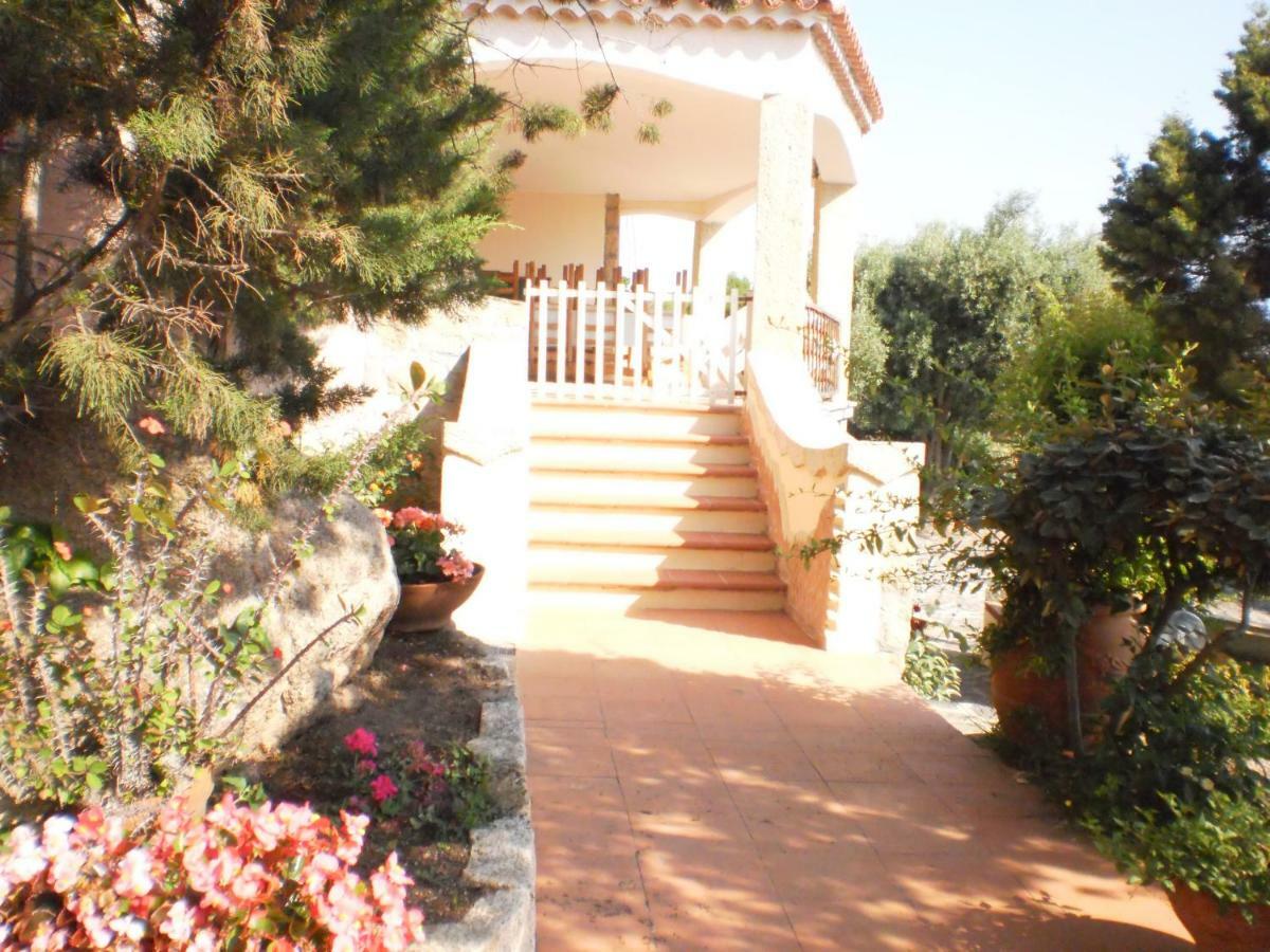 Case Vacanze La Conia Cannigione Εξωτερικό φωτογραφία